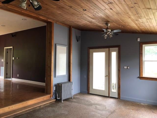 1104 East Pike Road Indiana, PA 15701 - Photo 8 of 22