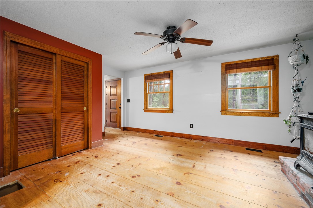 184 Wakefield Road Burrillville, RI 02859 - Photo 18 of 31 Gallery Image 18