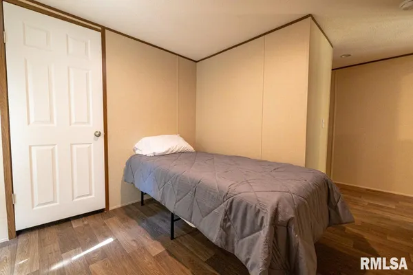 $175,000 | 6445 State Rte 146 East, Vienna, IL 62995