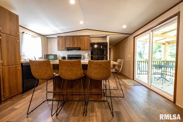 $175,000 | 6445 State Rte 146 East, Vienna, IL 62995