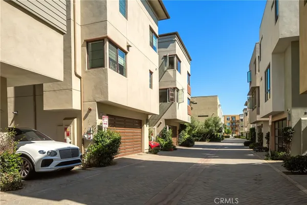 $2,850,000 | 12837 North Seaglass Circle, Los Angeles, CA 90094