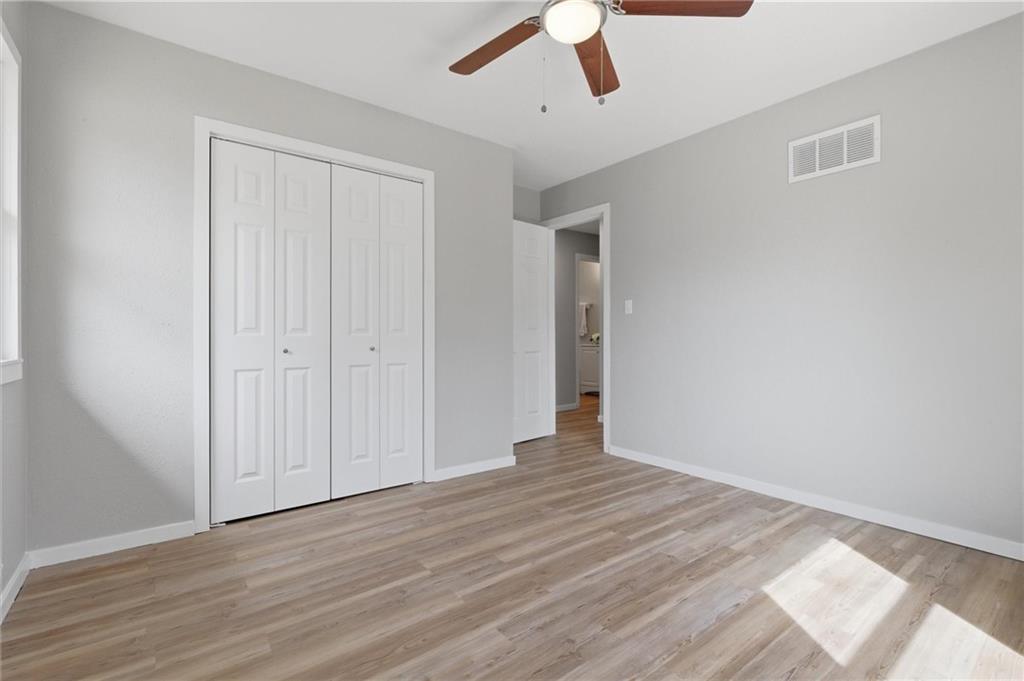 1232 Old Manor Road Liberty, MO 64068 - Photo 18 of 36