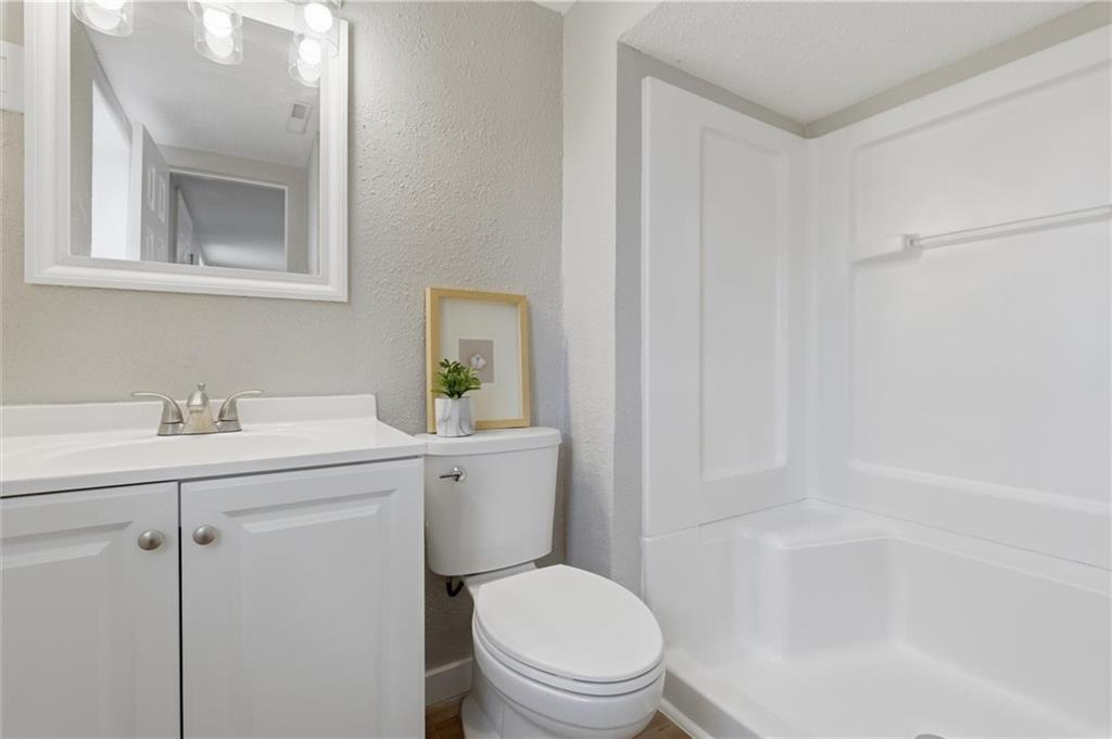 1232 Old Manor Road Liberty, MO 64068 - Photo 25 of 36