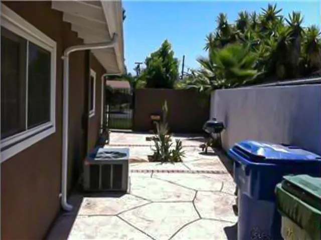 $889,000 | 20323 Kinzie Street, Chatsworth, CA 91311