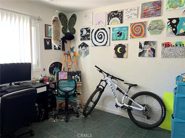 $889,000 | 20323 Kinzie Street, Chatsworth, CA 91311