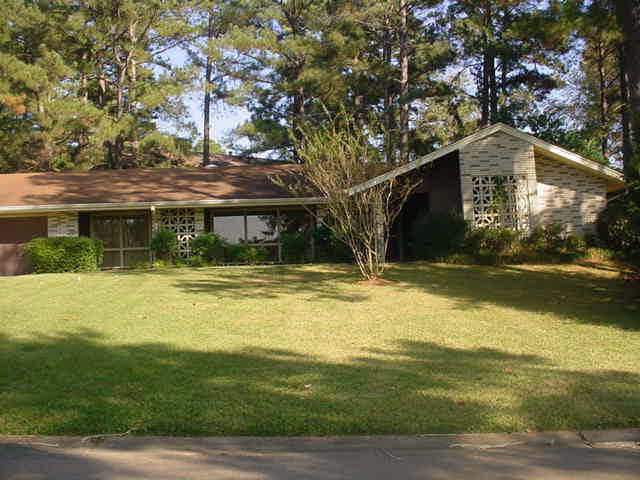 7034 Edgewater Drive Ridgeland, MS 39157 - Photo 1 of 1 Photo 1