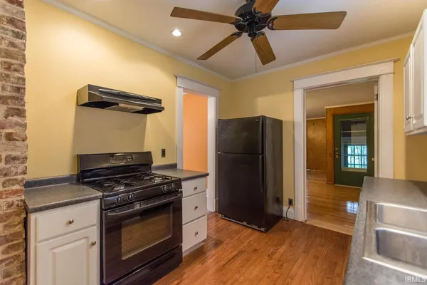 $610,000 | 526 South Woodlawn Avenue, Unit 1 & 2, Bloomington, IN 47401