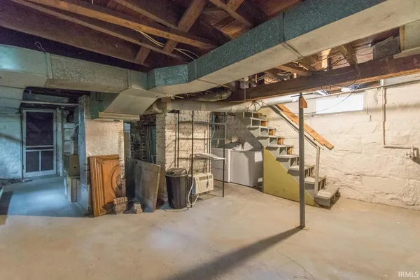 $610,000 | 526 South Woodlawn Avenue, Unit 1 & 2, Bloomington, IN 47401