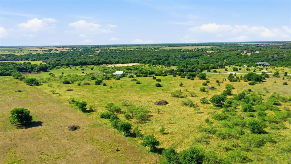 106 Private 191 Road Blum, TX 76627 - Photo 2 of 12