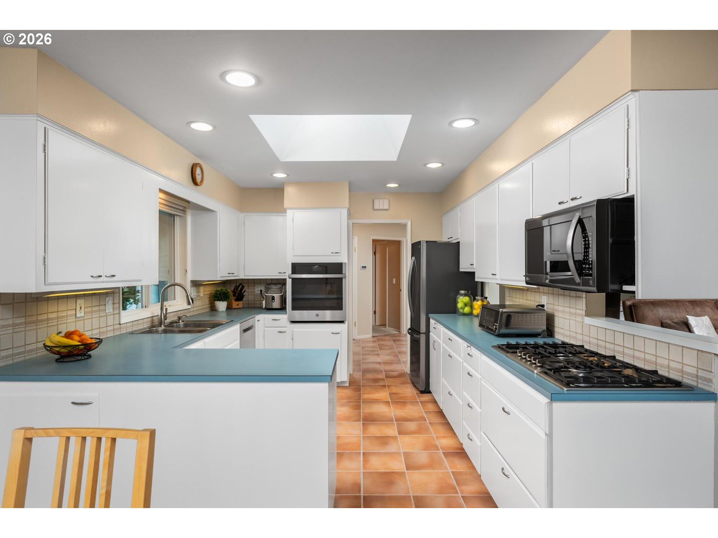 9070 Southwest Howatt Street Portland, OR 97225 - Photo 14 of 48
