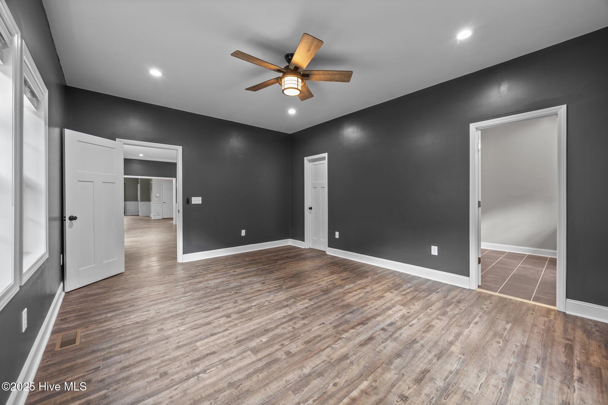 103 Meadowview Road Jacksonville, NC 28540 - Photo 20 of 50 Primary Bedroom #1