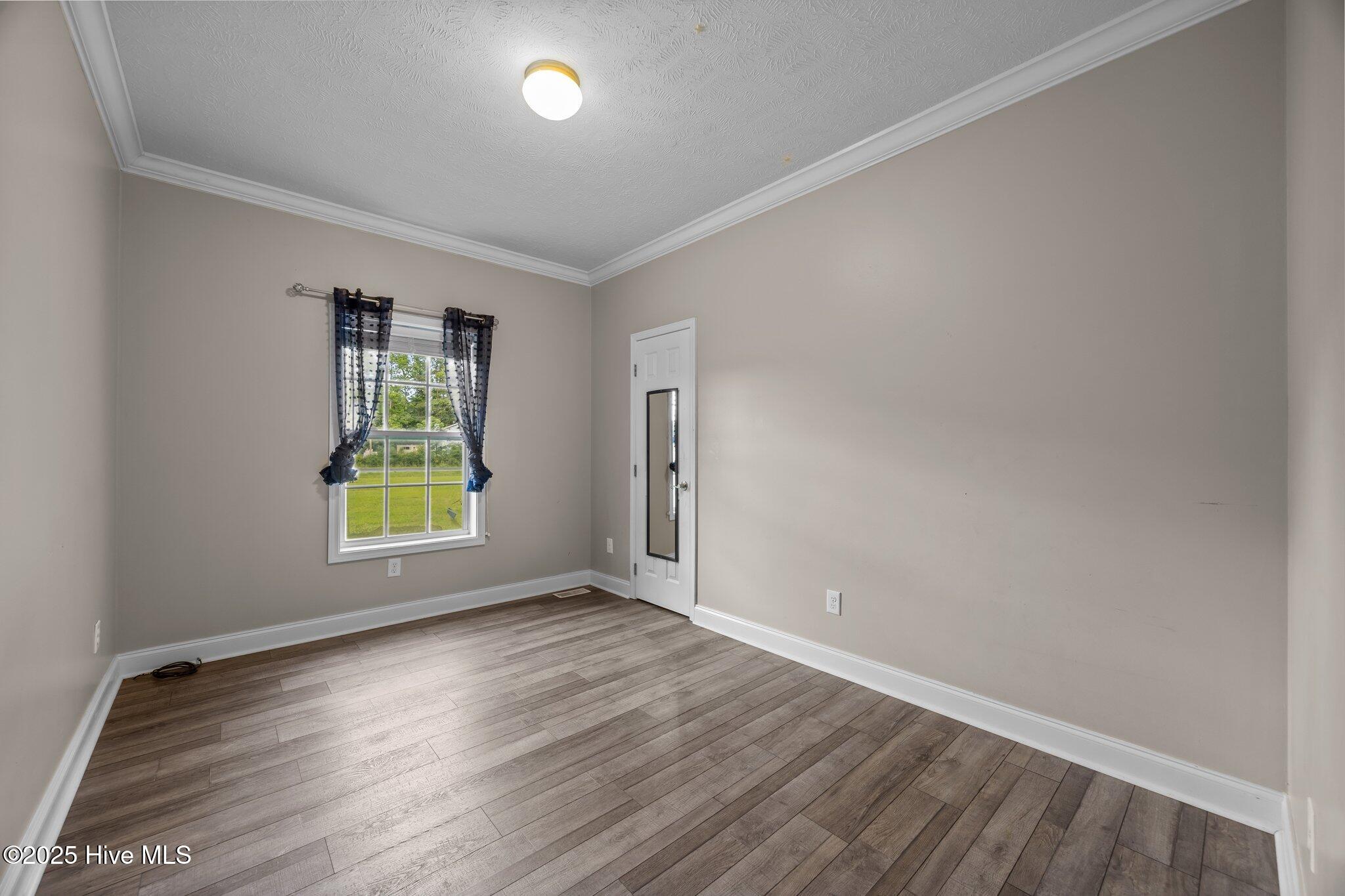 103 Meadowview Road Jacksonville, NC 28540 - Photo 34 of 50 Office/ Bonus Room