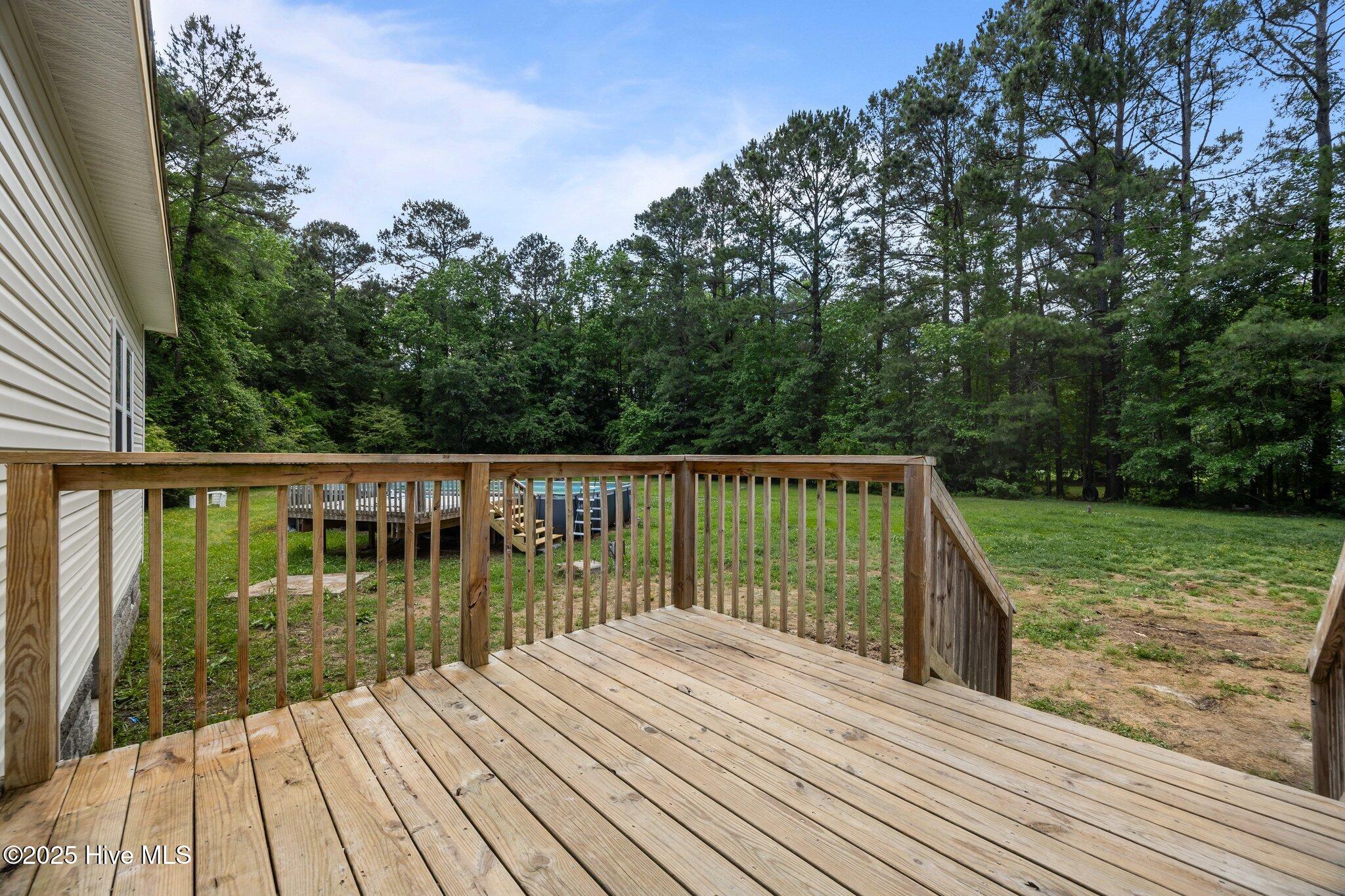 103 Meadowview Road Jacksonville, NC 28540 - Photo 38 of 50 Deck