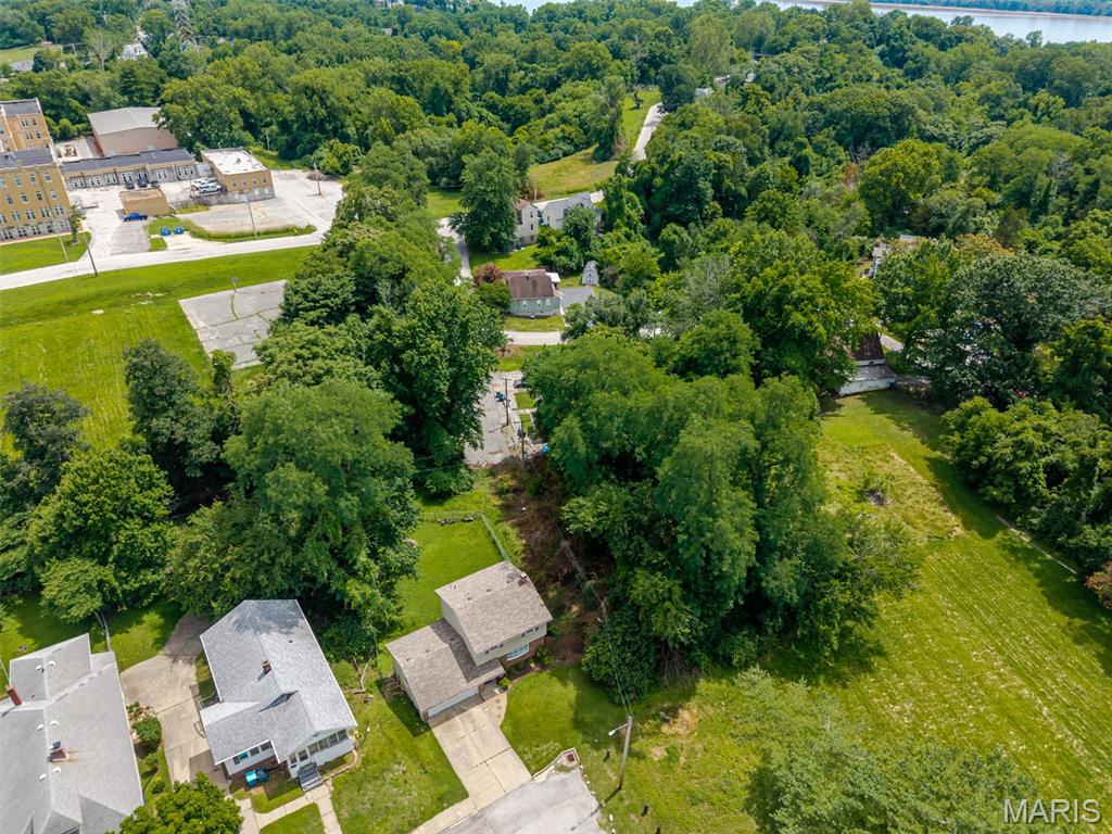 219 Patterson Place Alton, IL 62002 - Photo 33 of 36