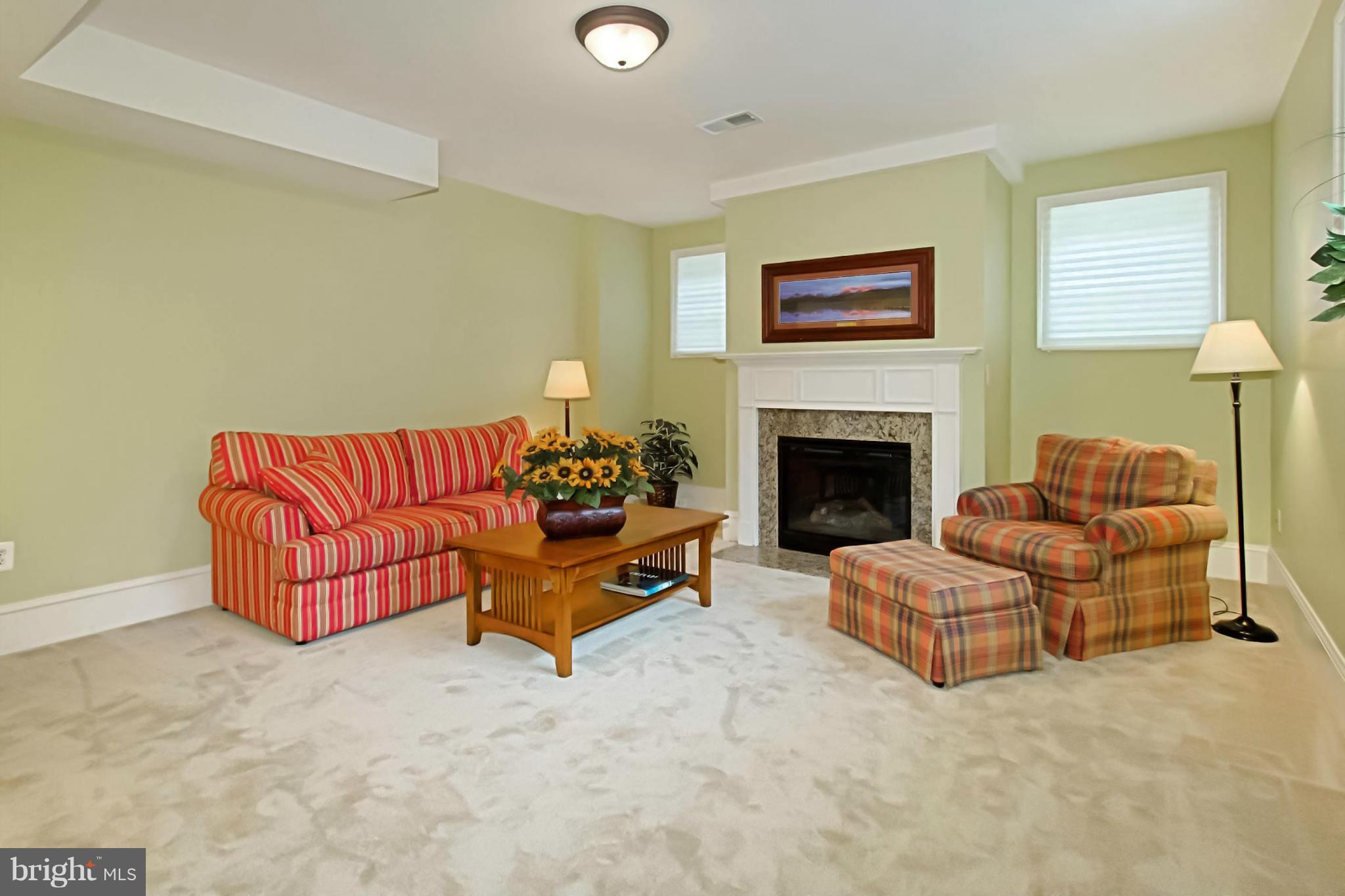 5555 Little Falls Road Arlington, VA 22207 - Photo 21 of 23 Interior (General)