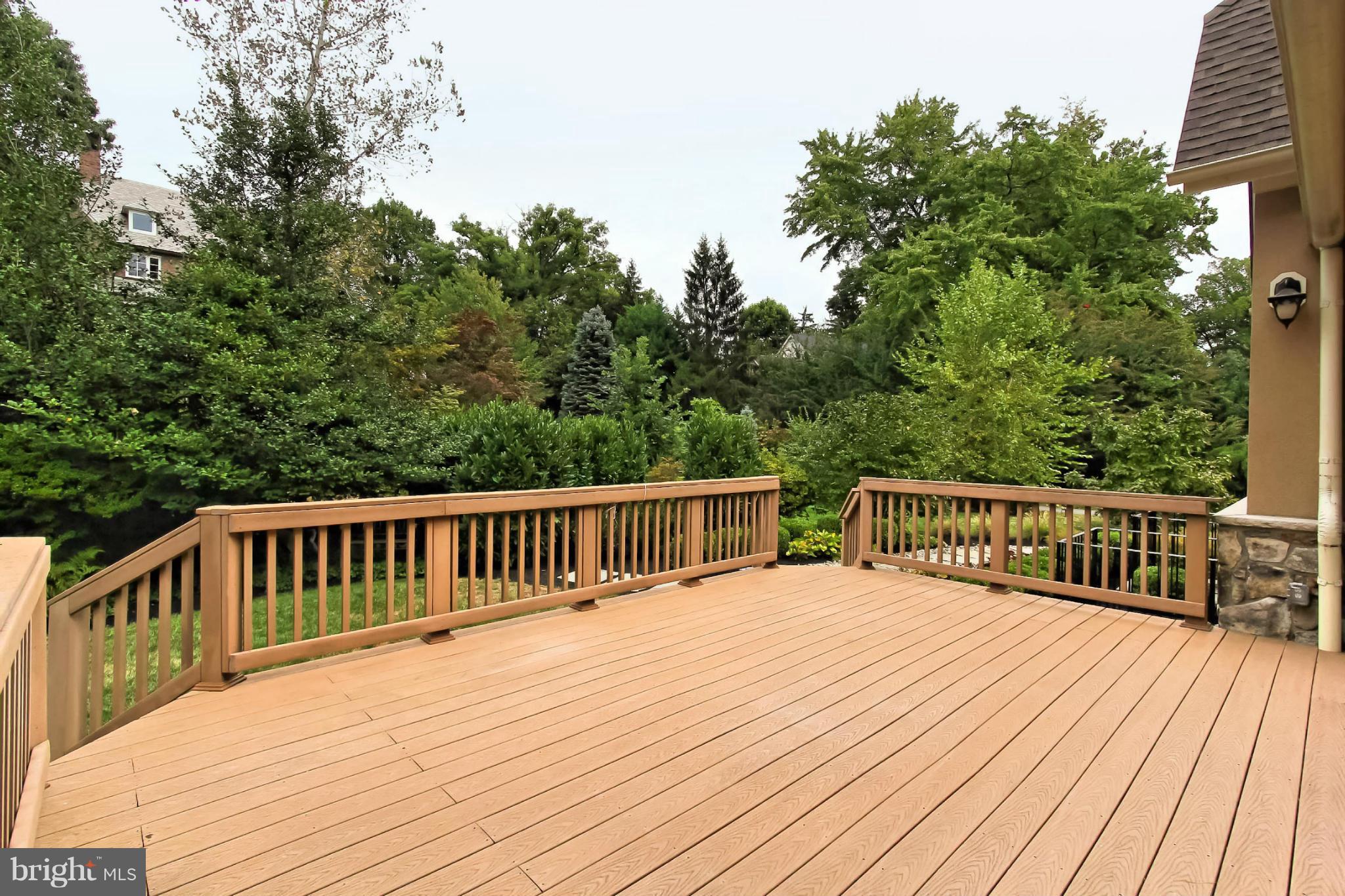 5555 Little Falls Road Arlington, VA 22207 - Photo 23 of 23 Exterior (Rear)