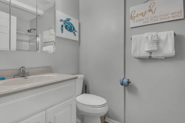 $474,900 | 8443 Gulf Boulevard, Unit F26, Navarre, FL 32566