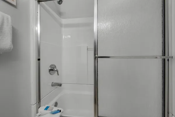 $474,900 | 8443 Gulf Boulevard, Unit F26, Navarre, FL 32566