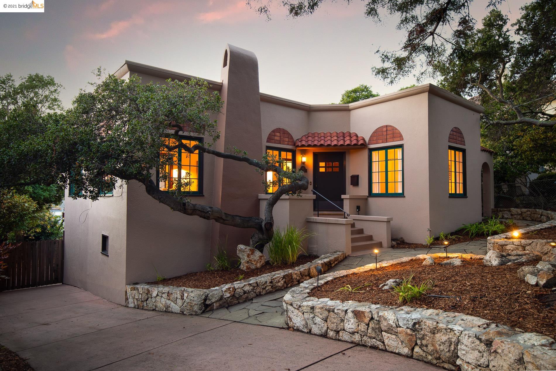 1 Menlo Place Berkeley, CA 94707 - Photo 1 of 1 a front view of a house with garden