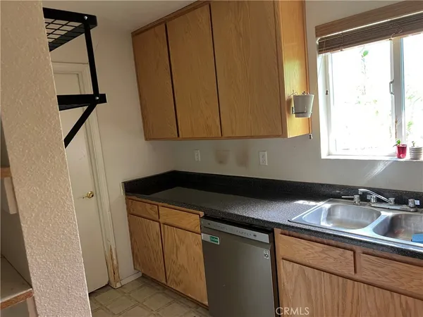 $352,000 | 860 Applewood Way, Willows, CA 95988