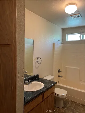 $352,000 | 860 Applewood Way, Willows, CA 95988