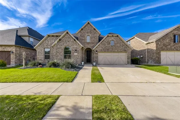 $530,000 | 1121 7th Street, Argyle, TX 76226