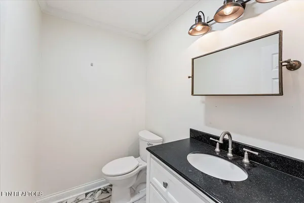 $2,595 | 8930 Wesley Place, Knoxville, TN 37922