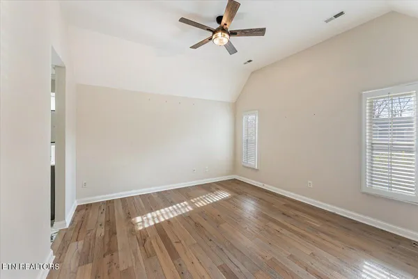 $2,595 | 8930 Wesley Place, Knoxville, TN 37922