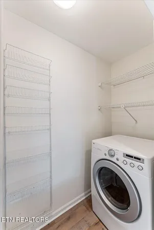 $2,595 | 8930 Wesley Place, Knoxville, TN 37922