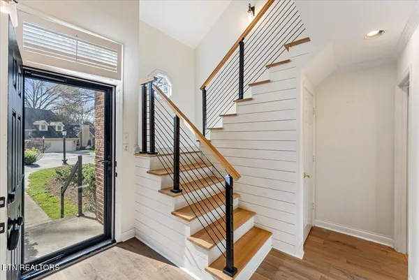 $2,595 | 8930 Wesley Place, Knoxville, TN 37922