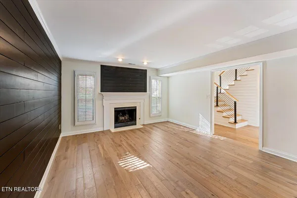 $2,595 | 8930 Wesley Place, Knoxville, TN 37922