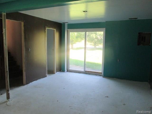 12290 West Coldwater Road Columbiaville, MI 48421 - Photo 7 of 17