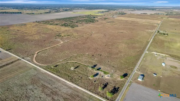 $154,800 | 16 Hiller Road, Inez, TX 77968