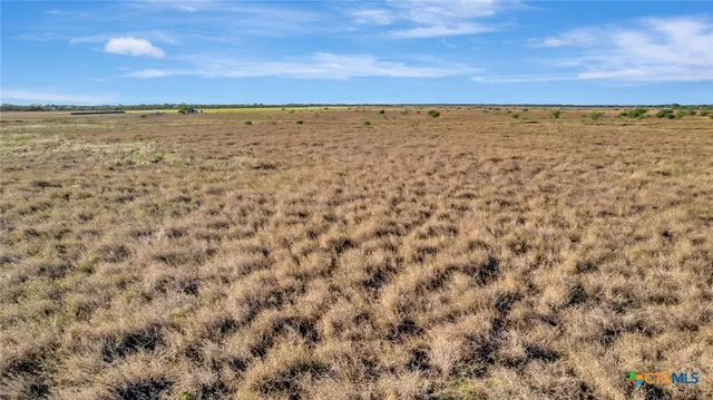 a view of a tennis court