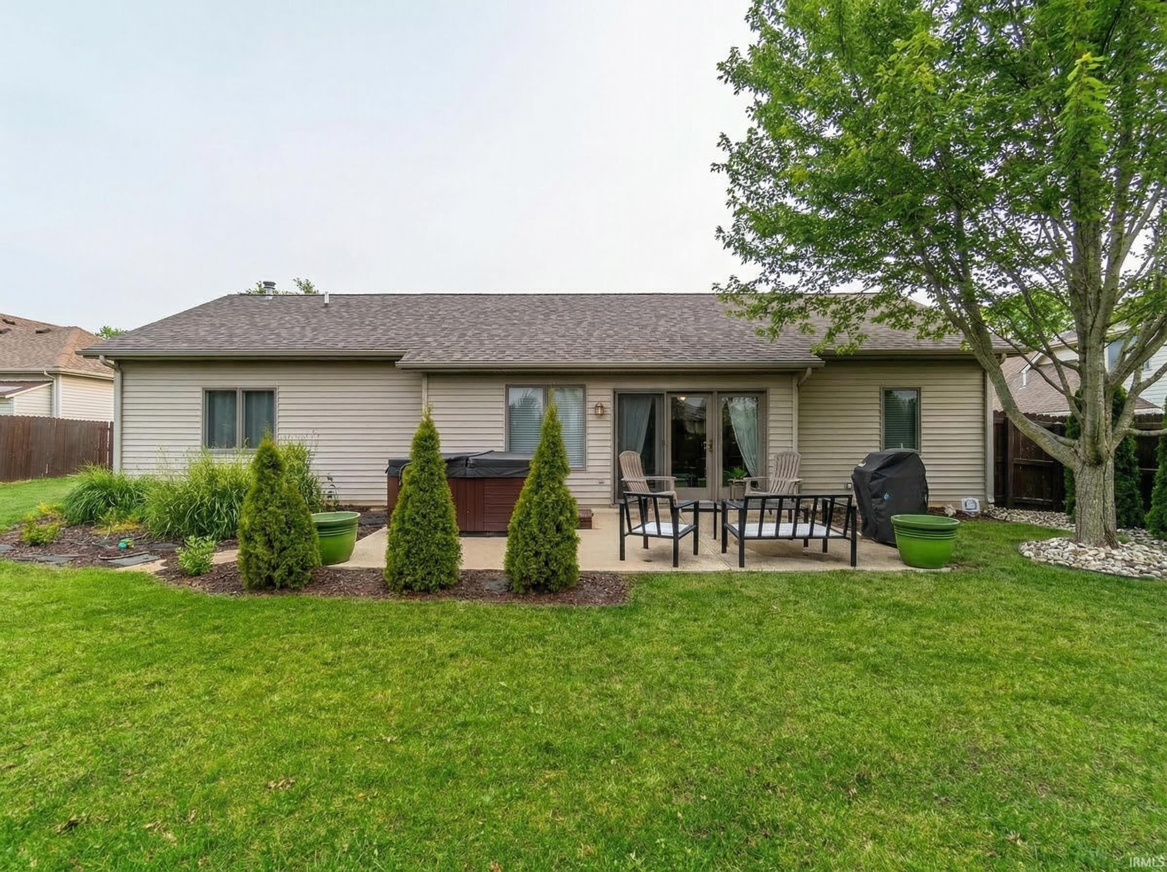 2025 York Ridge Place Fort Wayne, IN 46818 - Photo 4 of 23 Gallery Image 4