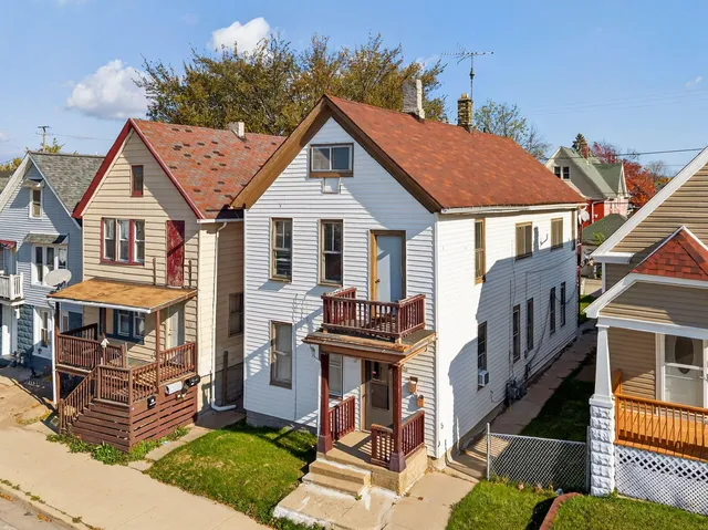 $165,000 | 1930 South 13th Street, Milwaukee, WI 53204