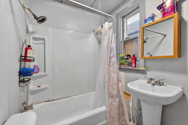 $165,000 | 1930 South 13th Street, Milwaukee, WI 53204