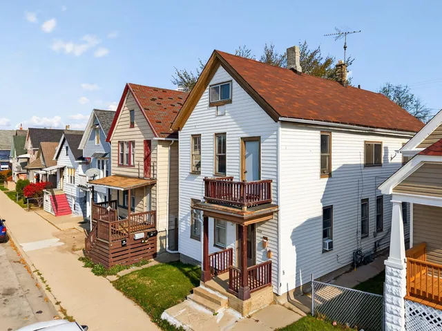 $165,000 | 1930 South 13th Street, Milwaukee, WI 53204