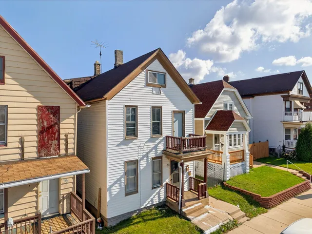 $165,000 | 1930 South 13th Street, Milwaukee, WI 53204