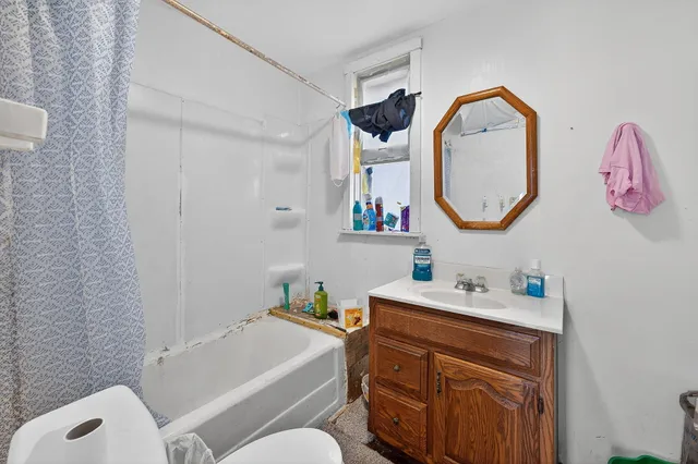 $165,000 | 1930 South 13th Street, Milwaukee, WI 53204