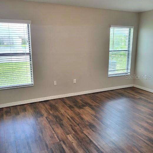 10016 Newminster Loop Ruskin, FL 33573 - Photo 12 of 21 Gallery Image 12