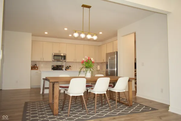 $2,875 | 19341 Beruna Way, Westfield, IN 46074