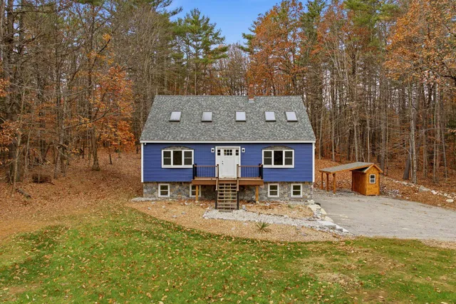 $645,000 | 532 Frank C Gilman Highway, Alton, NH 03809