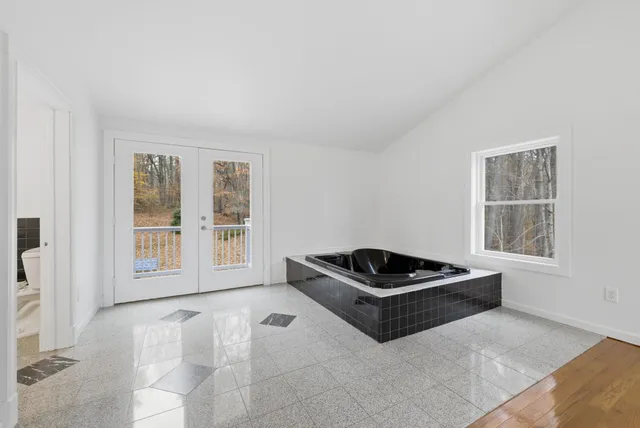 $645,000 | 532 Frank C Gilman Highway, Alton, NH 03809