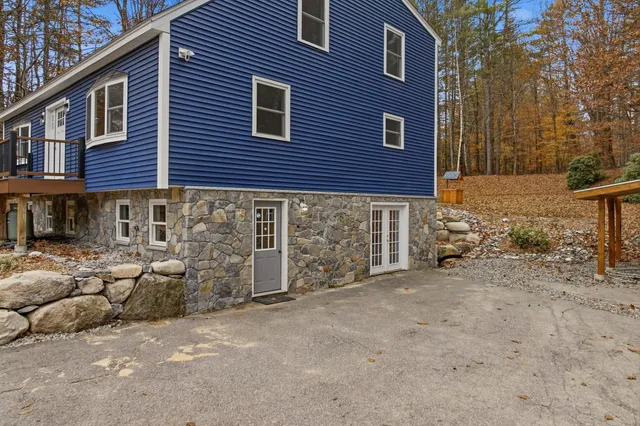 $645,000 | 532 Frank C Gilman Highway, Alton, NH 03809