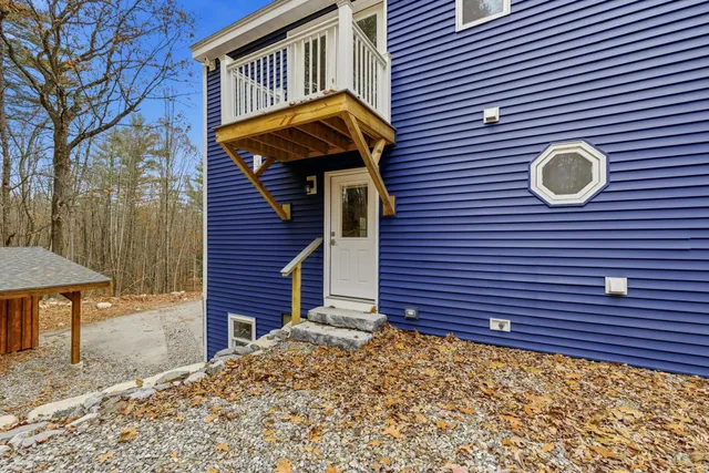 $645,000 | 532 Frank C Gilman Highway, Alton, NH 03809