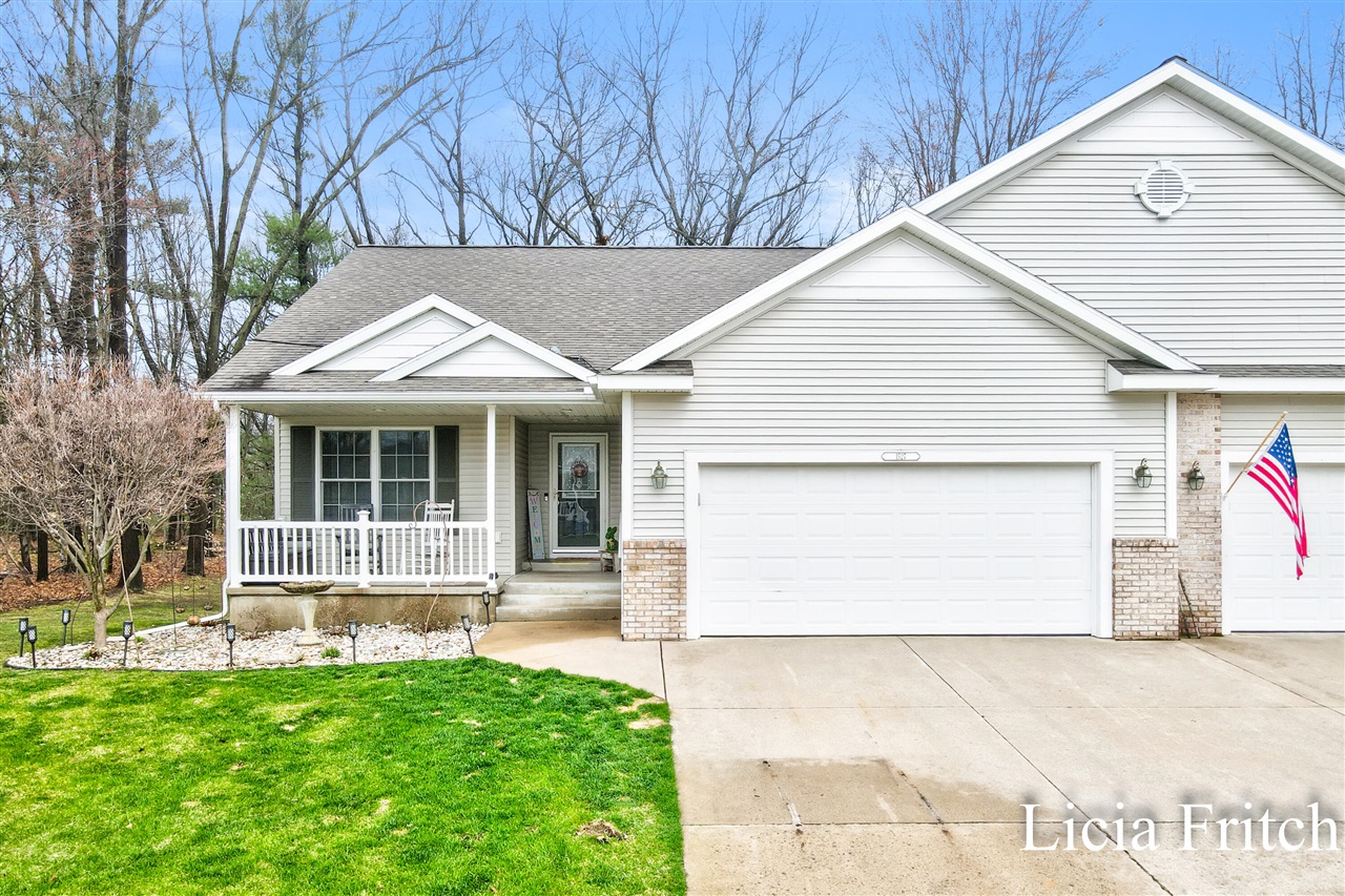 1527 West Addison Way Muskegon, MI 49445 - Photo 1 of 49