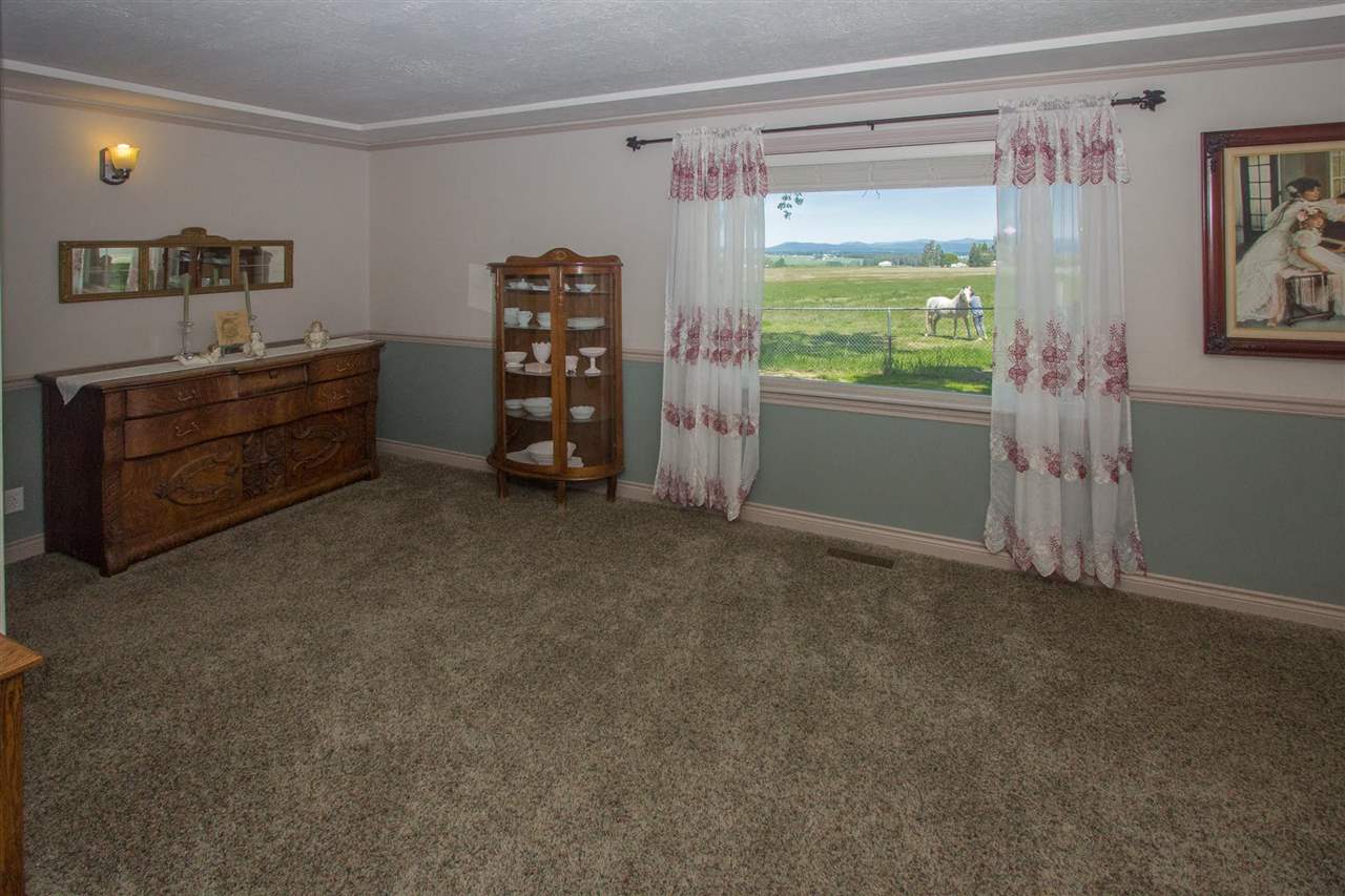 21111 North Hazard Road Spokane, WA 99208 - Photo 8 of 20