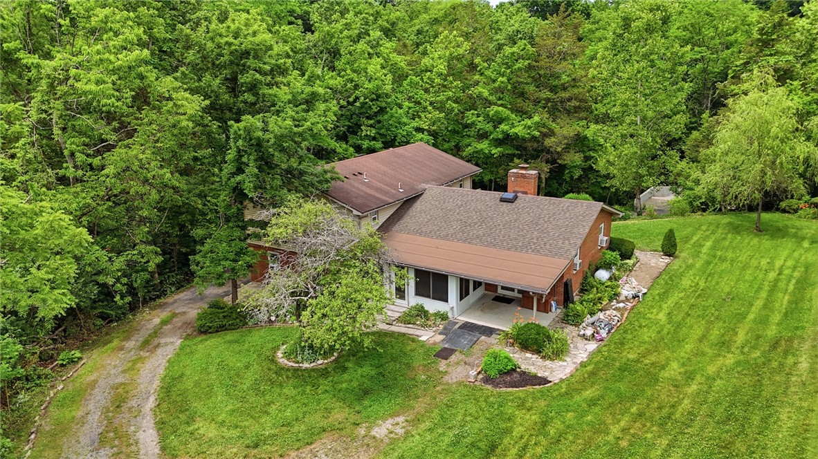 7606 Old Stage Road Waynesville, OH 45068 - Photo 5 of 64