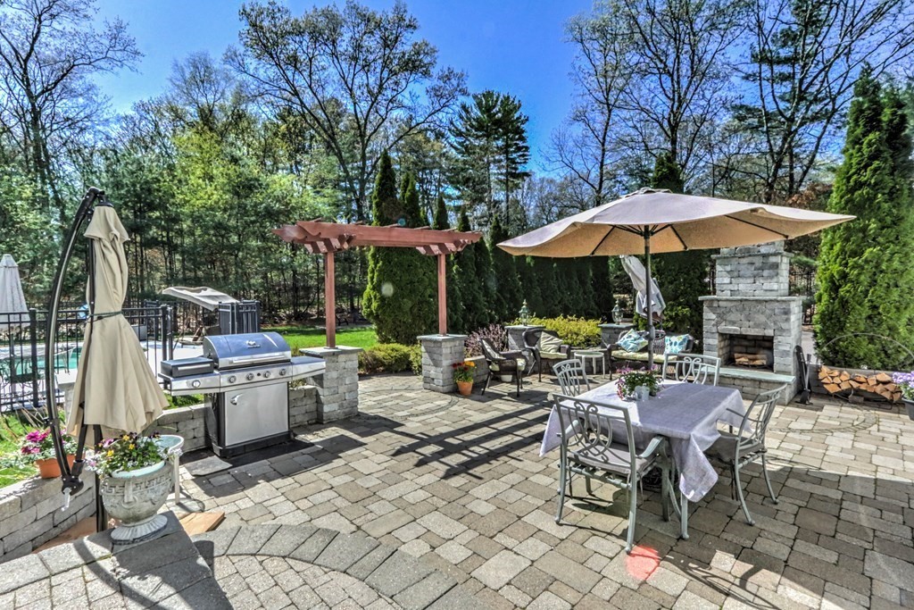 9 Cedar Farms Road Medway, MA 02053 - Photo 30 of 42 Gallery Image 30